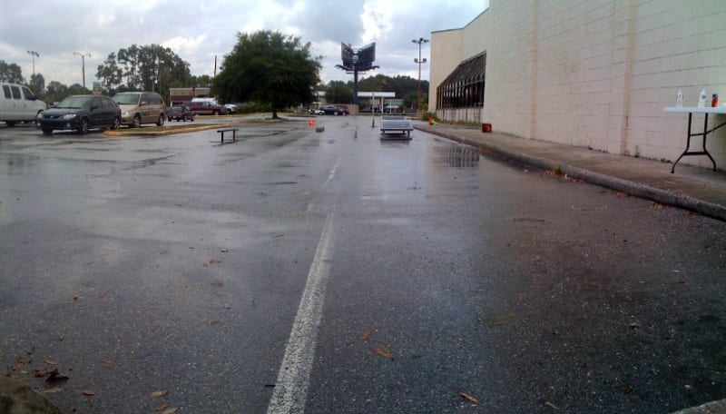 Kayo Pizza Jam cut in half cause of rain