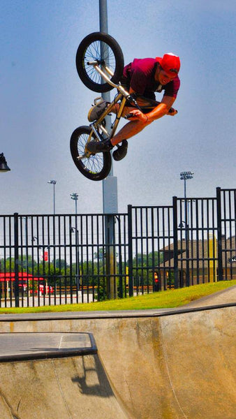 Invert, Triple Crown, Mat Olson, LIFTED Frame, Tsutomu NORA cup, BMX PLUS, Noodle Soup, DEAL, shin