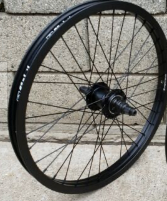 COMPLETE REAR BLACK WHEEL