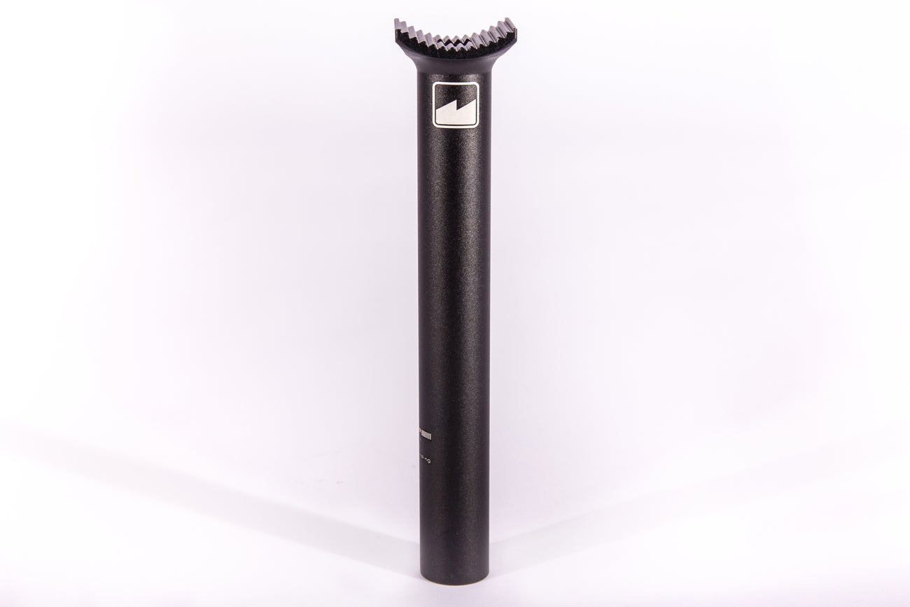 SEATPOSTS PIVOTAL, STEALTH PIVOTAL, AND RAILED